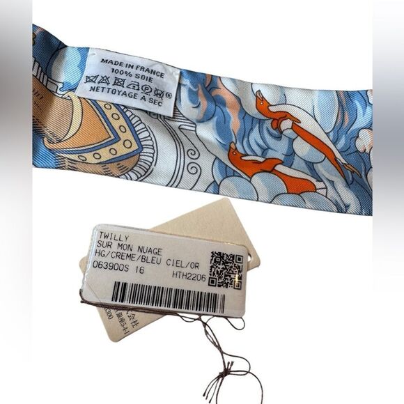 Hermes Silk Sur Mon Nuage Twilly - Picture 5 of 7